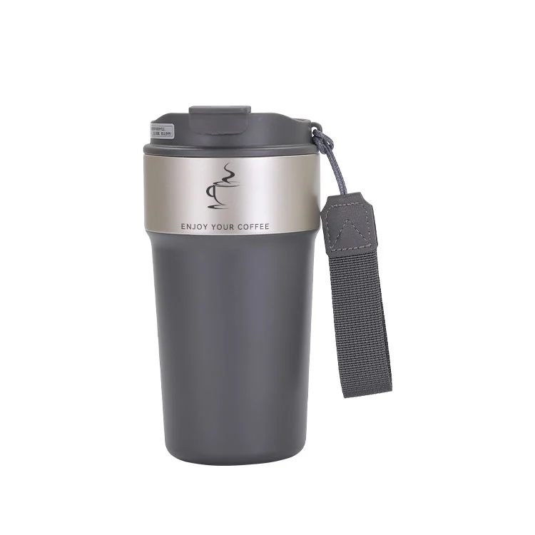 Mug ya kahawa na kifuniko